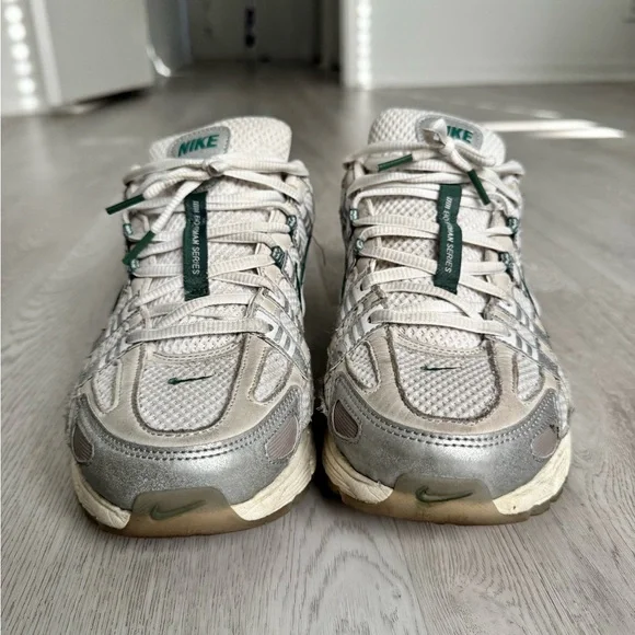 Nike P-6000 White and Dark Green Running Shoes - Picture 2 of 7